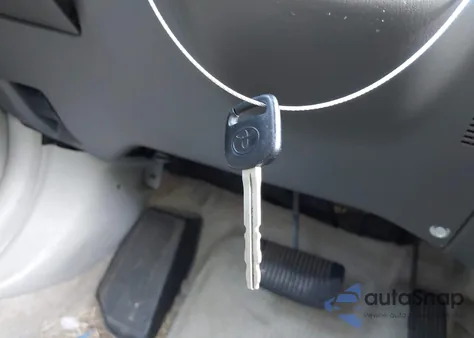 1999 Toyota Camry Le from USA, damaged, VIN 4T1BG22KXXU445889